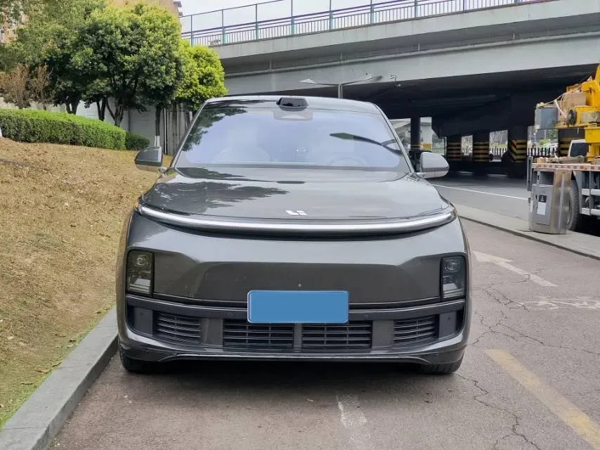 2022 Li L9 Range Extended 154HP REEV 42.6KWH,autocango,china used car exporter,china ev exporter,chinese used car exporter,chinese used ev exporter