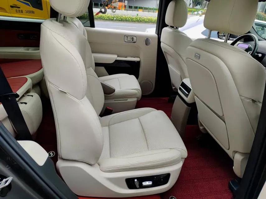 2022 Li L9 Range Extended 154HP REEV 42.6KWH,autocango,china used car exporter,china ev exporter,chinese used car exporter,chinese used ev exporter