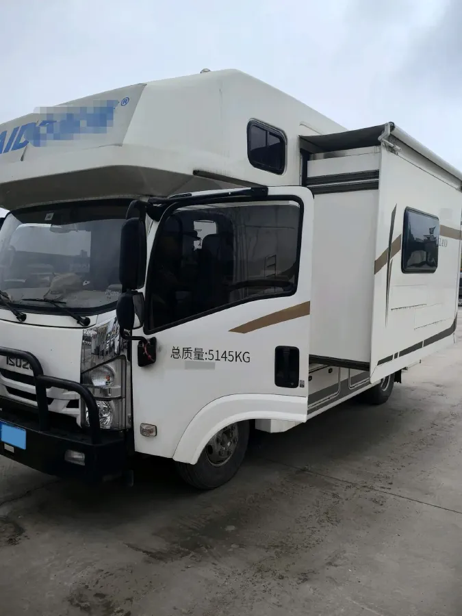 2025 Starlight T 2.8T 177HP L4 6AT,autocango,china used car exporter,china ev exporter,chinese used car exporter,chinese used ev exporter