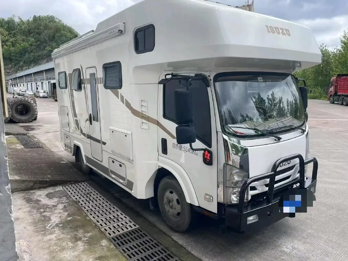 2025 Starlight T 2.8T 177HP L4 6AT,autocango,china used car exporter,china ev exporter,chinese used car exporter,chinese used ev exporter