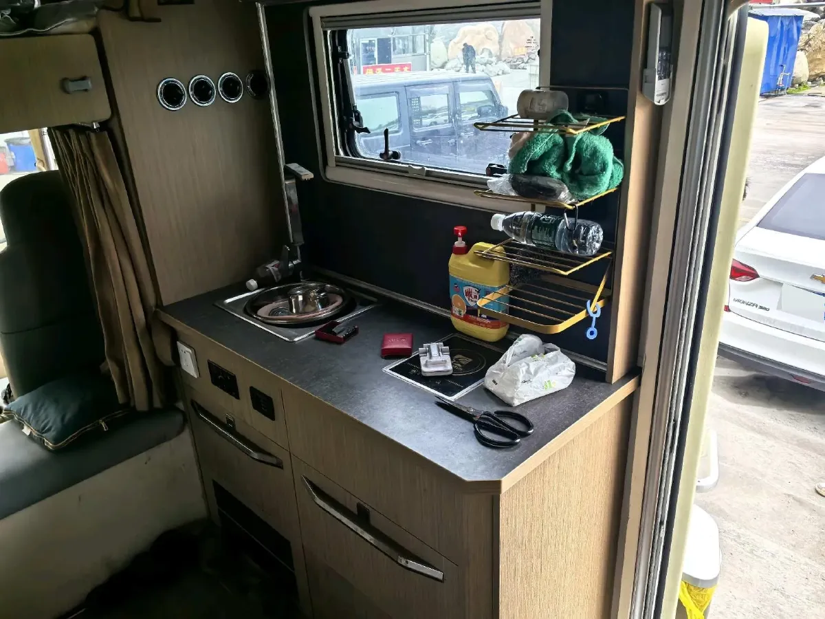 2025 Starlight T 2.8T 177HP L4 6AT,autocango,china used car exporter,china ev exporter,chinese used car exporter,chinese used ev exporter