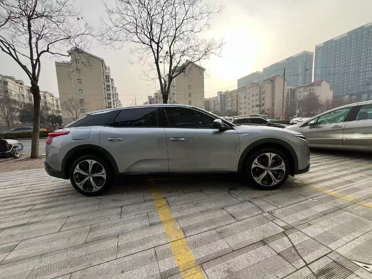 2022 Citroen C5 X 1.6T 175HP L4 8AT,autocango,china used car exporter,china ev exporter,chinese used car exporter,chinese used ev exporter