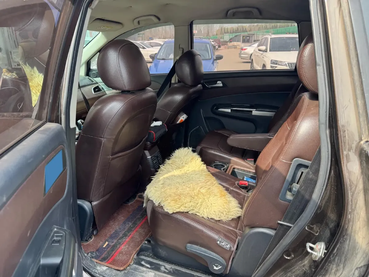 2016 HaiMa V70 2.0L 152HP L4 6MT,autocango,china used car exporter,china ev exporter,chinese used car exporter,chinese used ev exporter