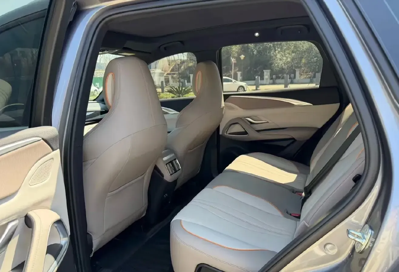 2023 BYD Song Pro 1.5L 110HP L4 E-CVT PHEV 18.3KWH,autocango,china used car exporter,china ev exporter,chinese used car exporter,chinese used ev exporter