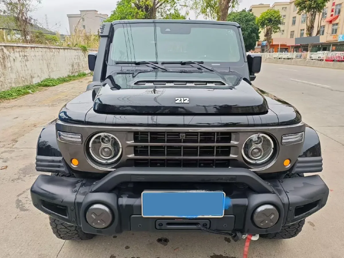 2025 212 212 T01 2.0T 252HP L4 8AT,autocango,china used car exporter,china ev exporter,chinese used car exporter,chinese used ev exporter