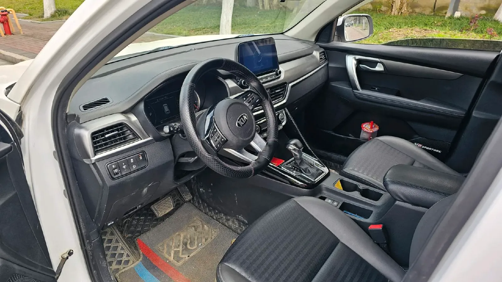 2018 Kia Sportage R 2.0L 160HP L4 6AT,autocango,china used car exporter,china ev exporter,chinese used car exporter,chinese used ev exporter