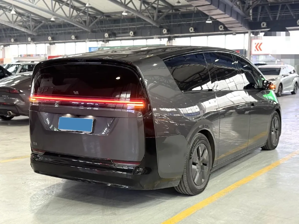 2024 Li MEGA BEV 102.7KWH,autocango,china used car exporter,china ev exporter,chinese used car exporter,chinese used ev exporter