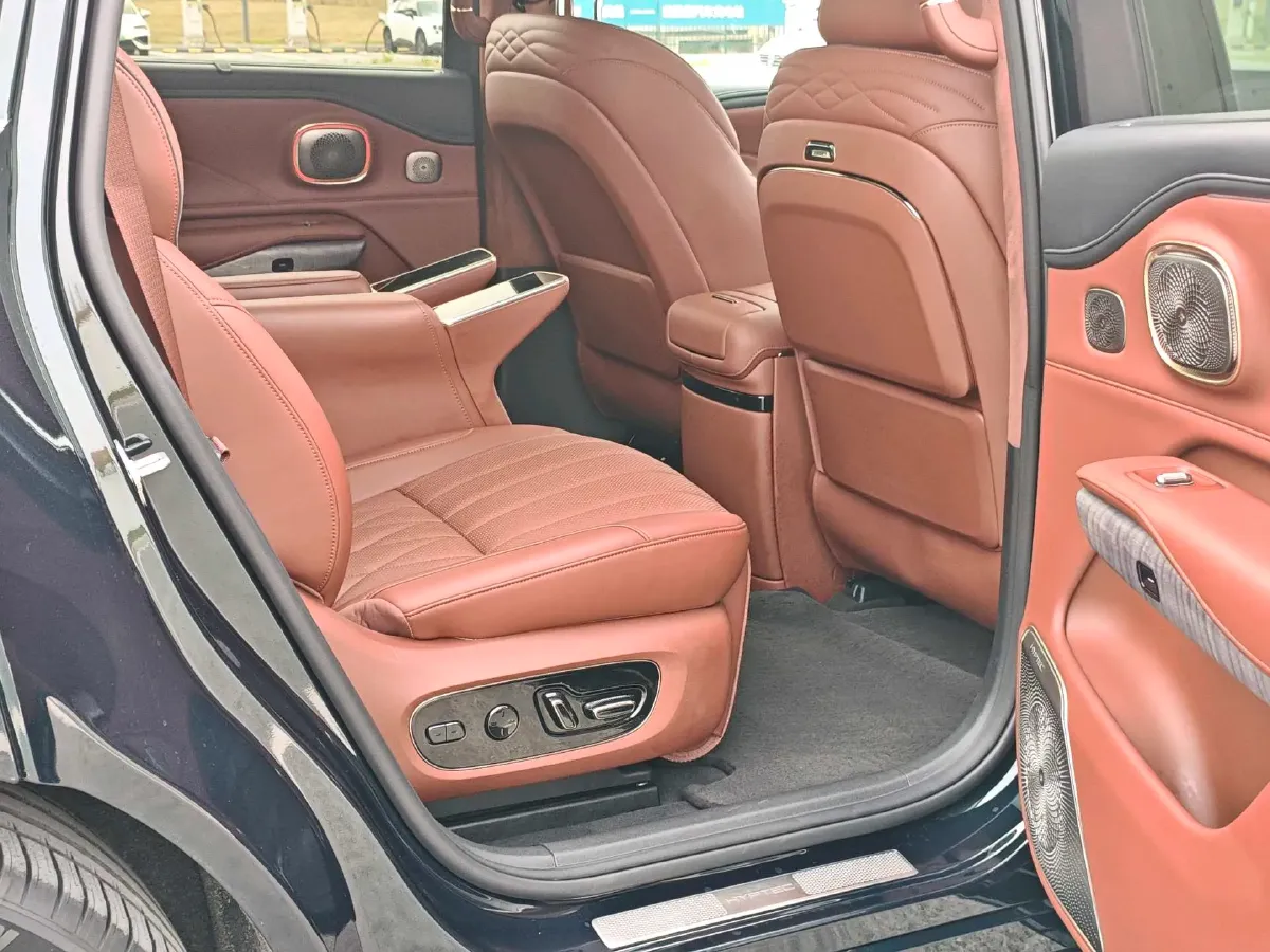 2025 HYPTEC HL Range Extended REEV,autocango,china used car exporter,china ev exporter,chinese used car exporter,chinese used ev exporter