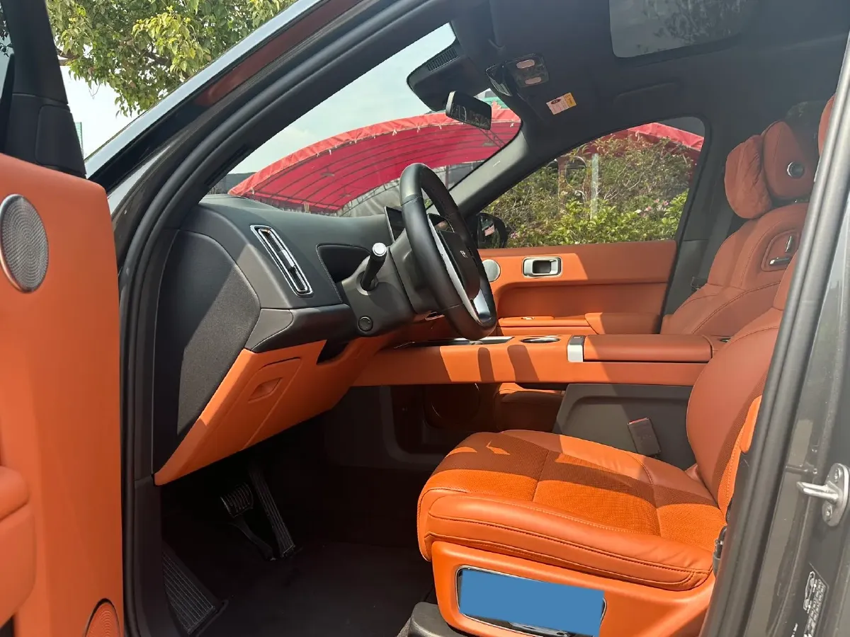 2022 Li L9 Range Extended 154HP REEV 42.6KWH,autocango,china used car exporter,china ev exporter,chinese used car exporter,chinese used ev exporter