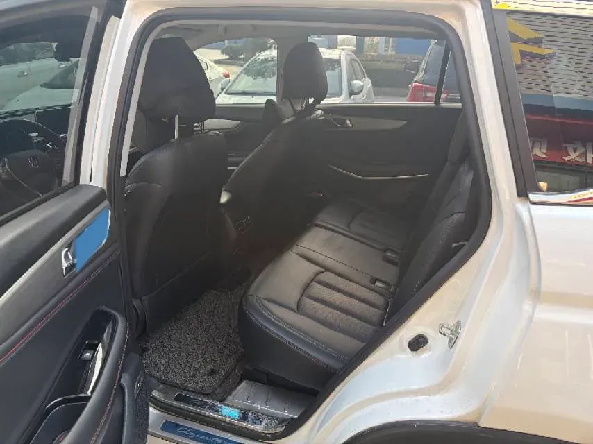 2020 ChangAn CS75 1.5T 178HP L4 7DCT,autocango,china used car exporter,china ev exporter,chinese used car exporter,chinese used ev exporter