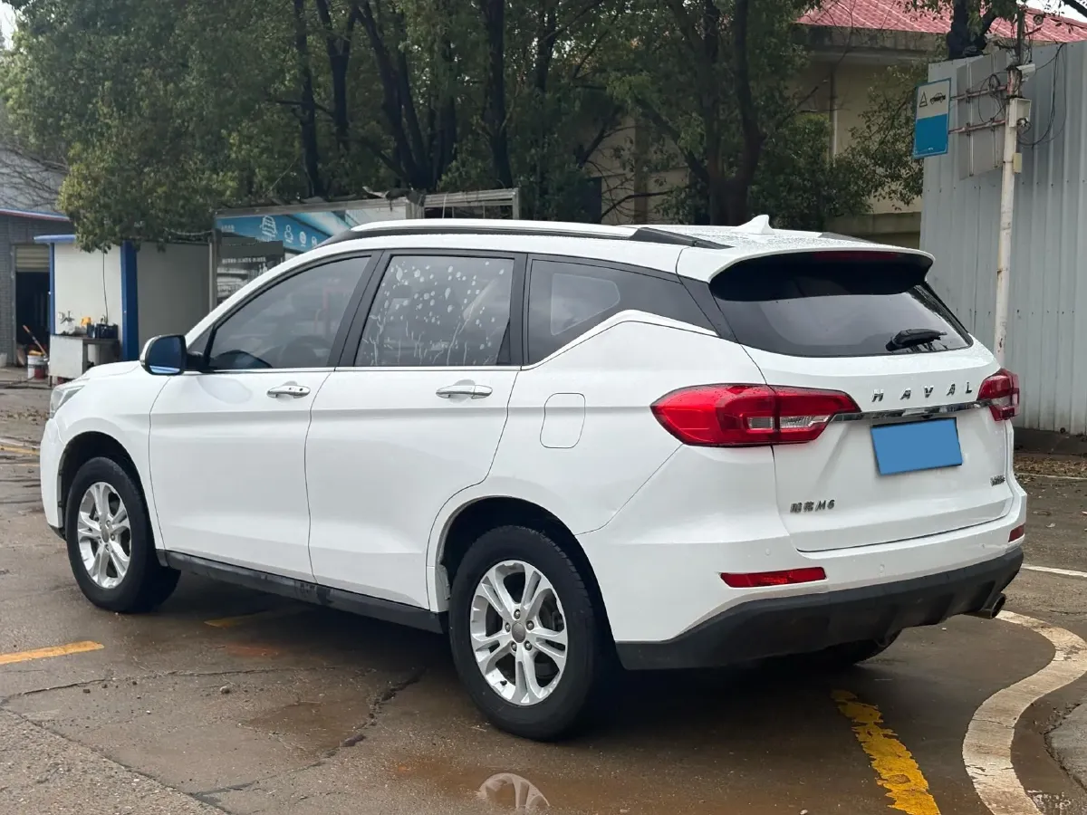2017 Haval M6 1.5T 150HP L4 6AT,autocango,china used car exporter,china ev exporter,chinese used car exporter,chinese used ev exporter