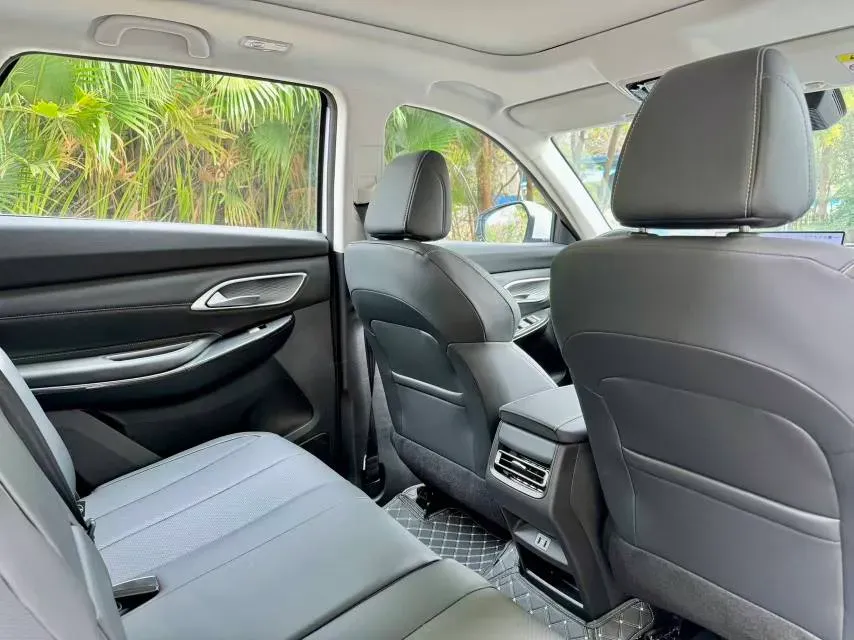 2026 ChangAn CS75 1.5T 192HP L4 7DCT,autocango,china used car exporter,china ev exporter,chinese used car exporter,chinese used ev exporter