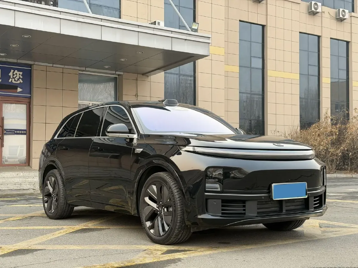 2024 Li L8 Range Extended 154HP REEV 42.8KWH,autocango,china used car exporter,china ev exporter,chinese used car exporter,chinese used ev exporter