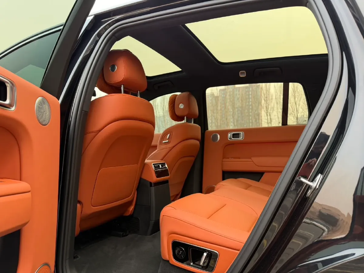 2024 Li L8 Range Extended 154HP REEV 42.8KWH,autocango,china used car exporter,china ev exporter,chinese used car exporter,chinese used ev exporter