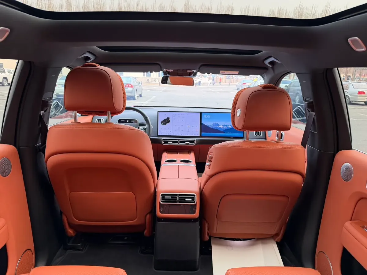 2024 Li L8 Range Extended 154HP REEV 42.8KWH,autocango,china used car exporter,china ev exporter,chinese used car exporter,chinese used ev exporter