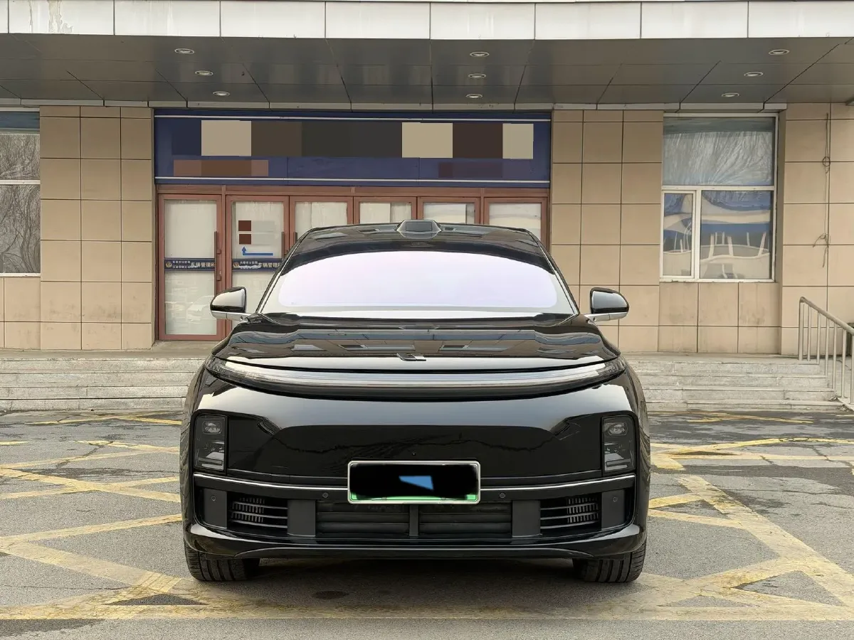 2024 Li L8 Range Extended 154HP REEV 42.8KWH,autocango,china used car exporter,china ev exporter,chinese used car exporter,chinese used ev exporter