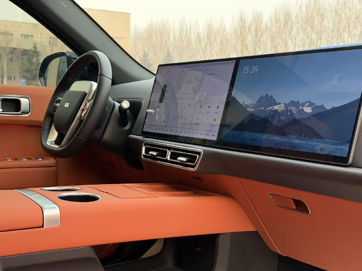 2024 Li L8 Range Extended 154HP REEV 42.8KWH,autocango,china used car exporter,china ev exporter,chinese used car exporter,chinese used ev exporter