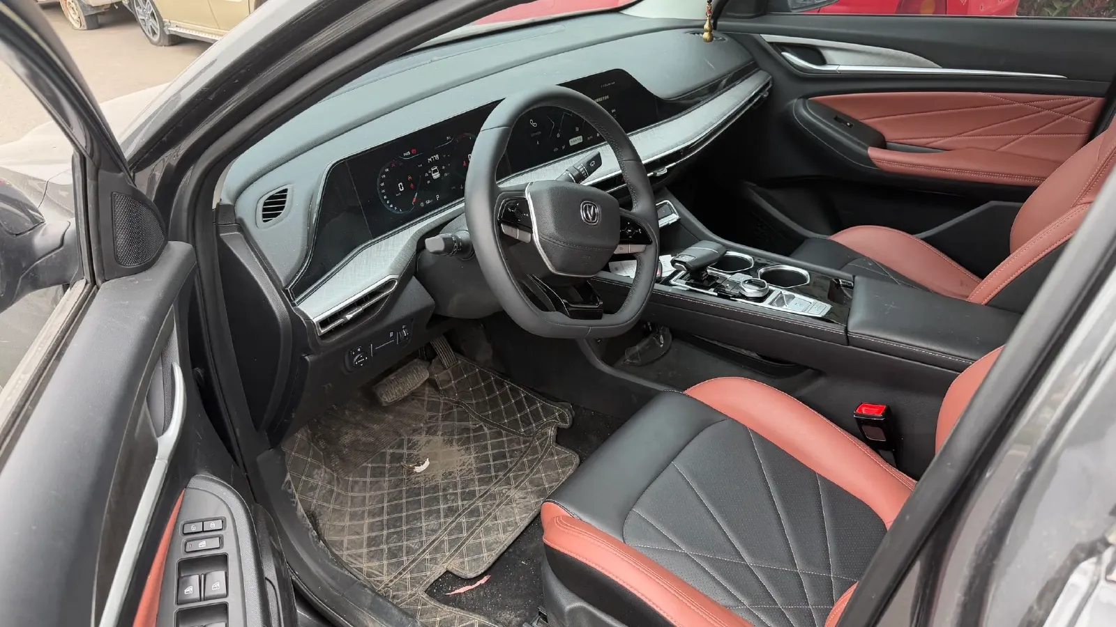 2024 ChangAn Eado 1.4T 160HP L4 7DCT,autocango,china used car exporter,china ev exporter,chinese used car exporter,chinese used ev exporter