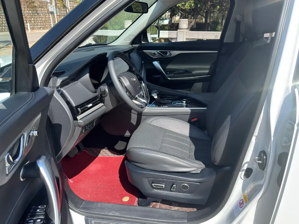 2019 ChangAn CS95 2.0T 233HP L4 6AT,autocango,china used car exporter,china ev exporter,chinese used car exporter,chinese used ev exporter