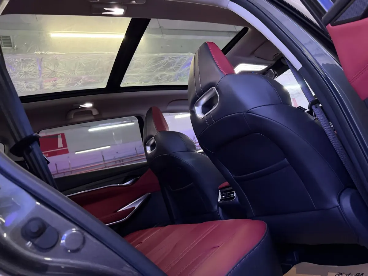 2021 ChangAn CS75 Plus 2.0T 233HP L4 8AT,autocango,china used car exporter,china ev exporter,chinese used car exporter,chinese used ev exporter