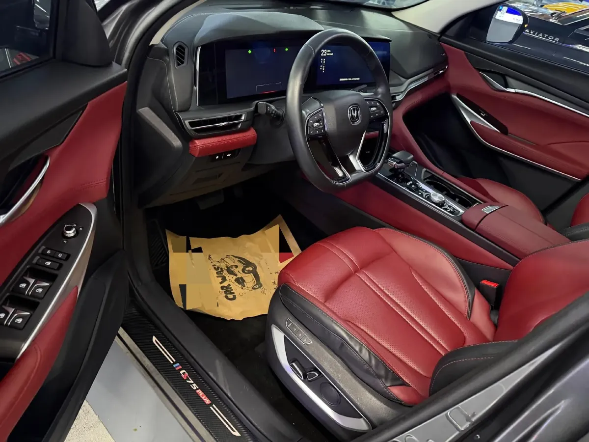 2021 ChangAn CS75 Plus 2.0T 233HP L4 8AT,autocango,china used car exporter,china ev exporter,chinese used car exporter,chinese used ev exporter