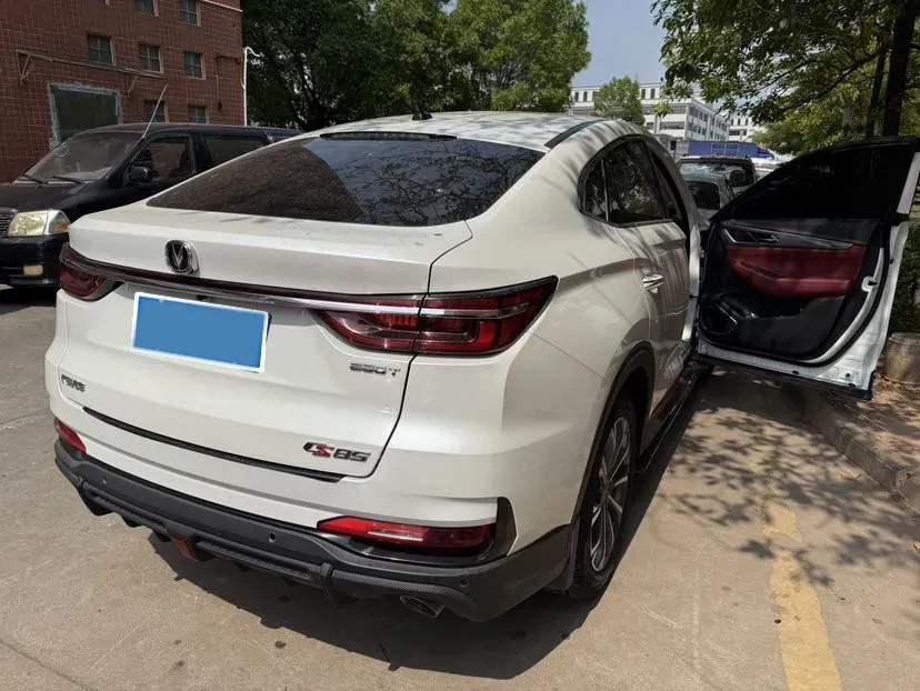 2021 ChangAn CS85 Coupe 1.5T 178HP L4 7DCT,autocango,china used car exporter,china ev exporter,chinese used car exporter,chinese used ev exporter