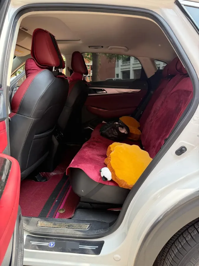 2021 ChangAn CS85 Coupe 1.5T 178HP L4 7DCT,autocango,china used car exporter,china ev exporter,chinese used car exporter,chinese used ev exporter