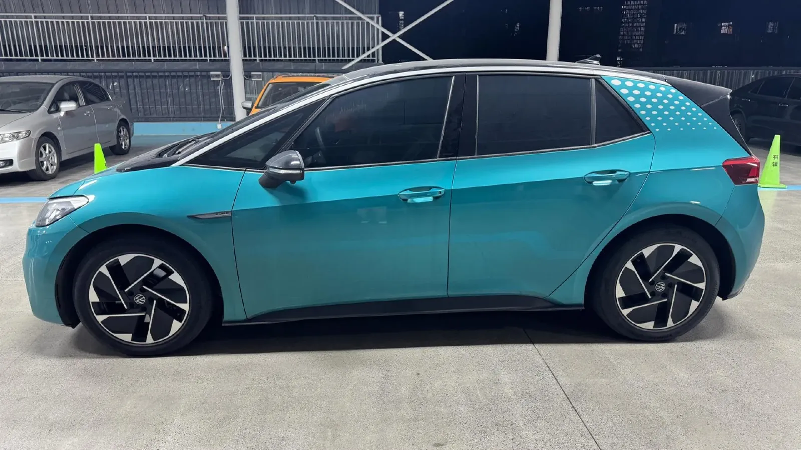 2023 Volkswagen ID.3 BEV 52.8KWH,autocango,china used car exporter,china ev exporter,chinese used car exporter,chinese used ev exporter