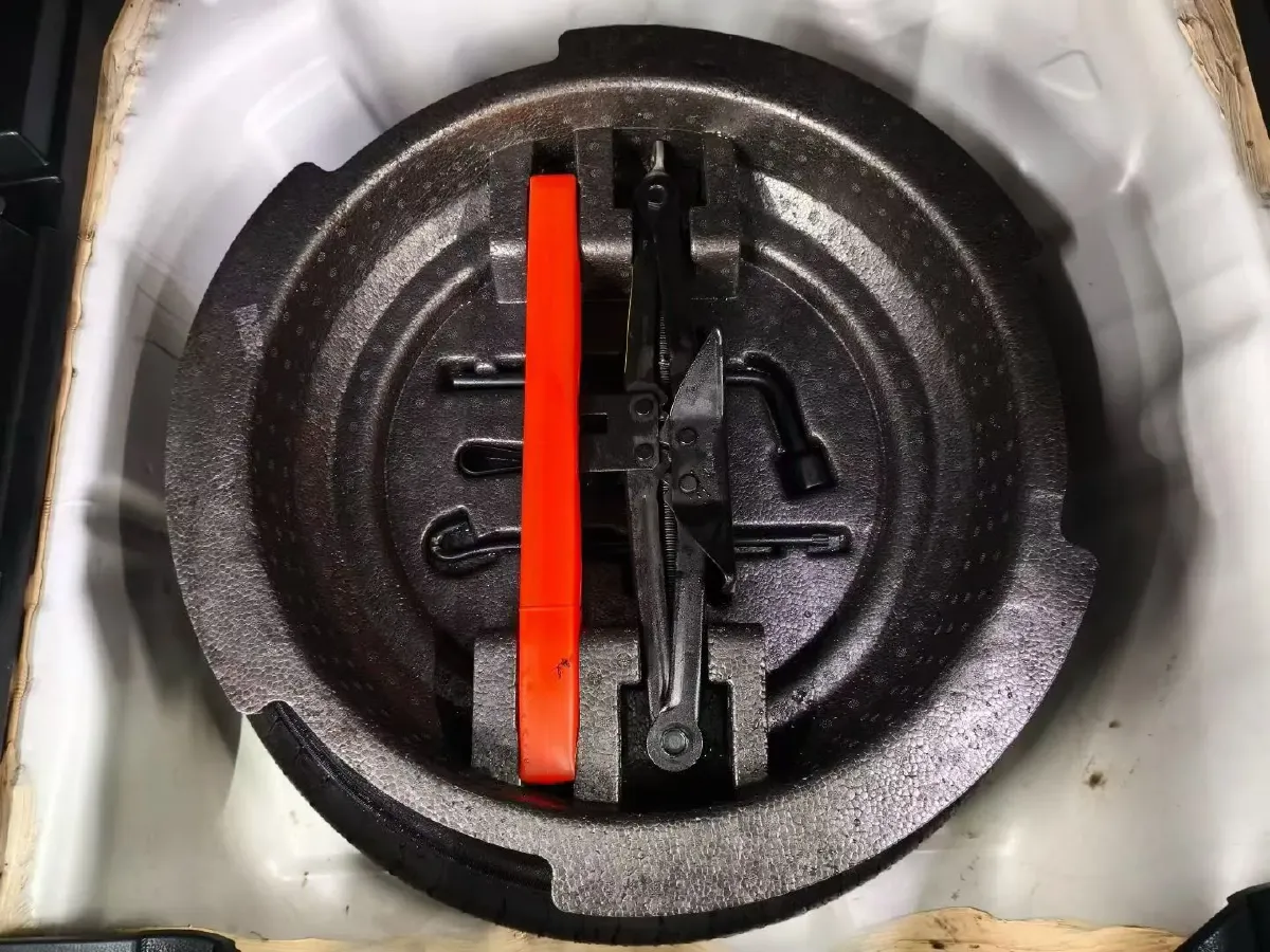 2023 Haval M6 1.5T 150HP L4 7DCT,autocango,china used car exporter,china ev exporter,chinese used car exporter,chinese used ev exporter