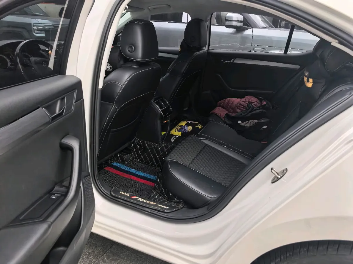 2018 Nissan Terra 2.5L 184HP L4 7AT,autocango,china used car exporter,china ev exporter,chinese used car exporter,chinese used ev exporter