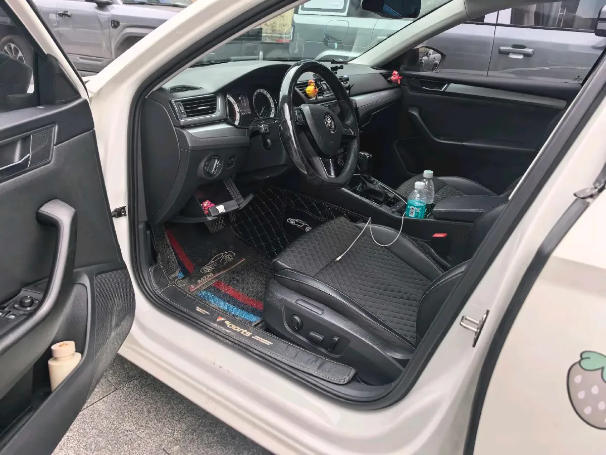 2018 Nissan Terra 2.5L 184HP L4 7AT,autocango,china used car exporter,china ev exporter,chinese used car exporter,chinese used ev exporter