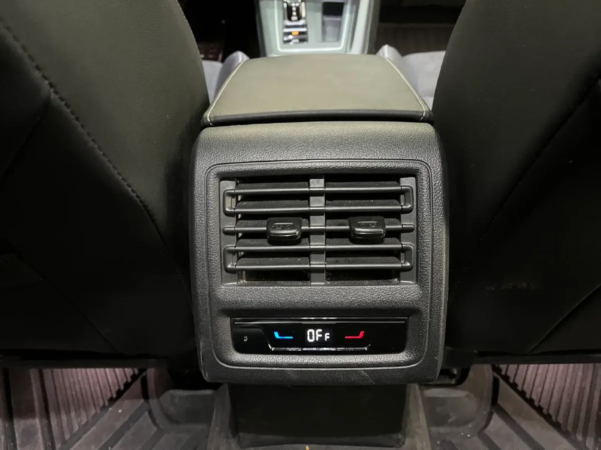 2021 Volkswagen Golf 1.4T 150HP L4 7DCT,autocango,china used car exporter,china ev exporter,chinese used car exporter,chinese used ev exporter