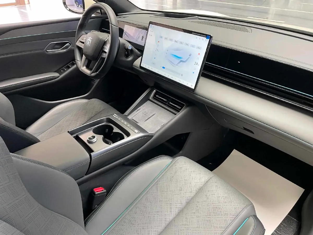 2025 BYD QinL BEV,autocango,china used car exporter,china ev exporter,chinese used car exporter,chinese used ev exporter