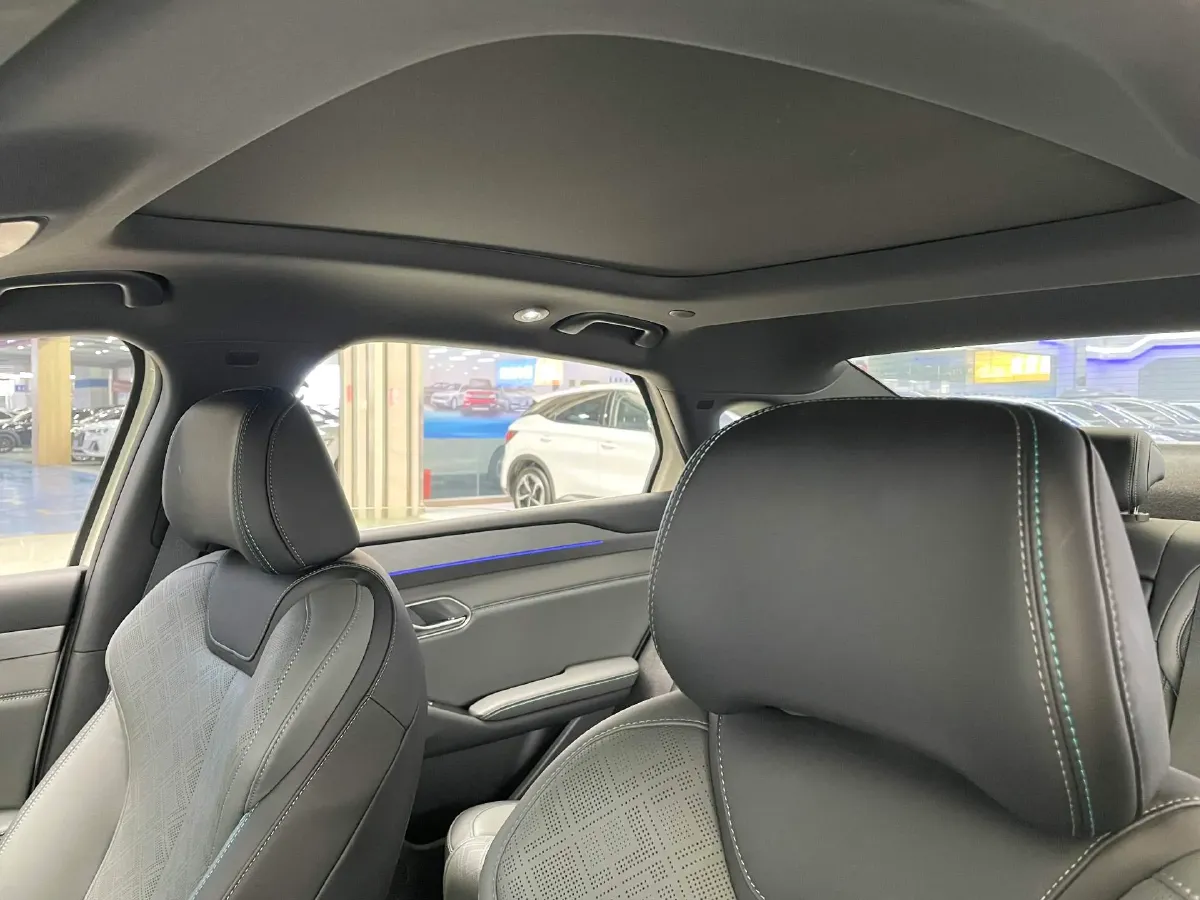 2025 BYD QinL BEV,autocango,china used car exporter,china ev exporter,chinese used car exporter,chinese used ev exporter