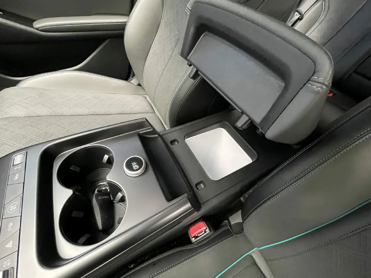 2025 BYD QinL BEV,autocango,china used car exporter,china ev exporter,chinese used car exporter,chinese used ev exporter