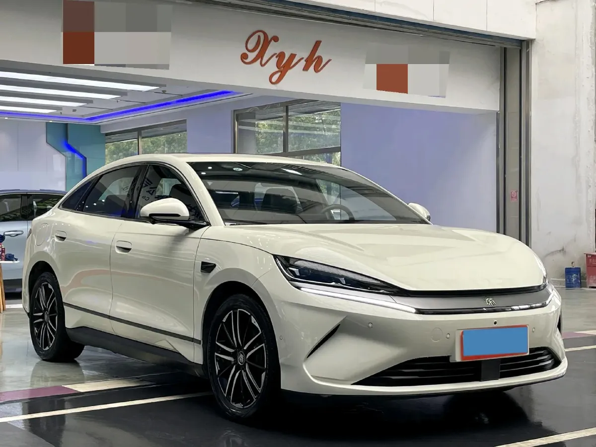 2025 BYD QinL BEV,autocango,china used car exporter,china ev exporter,chinese used car exporter,chinese used ev exporter