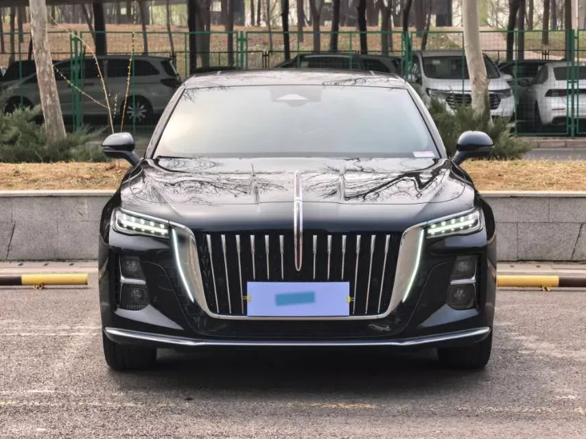2024 HongQi H5 2.0T 224HP L4 8AT,autocango,china used car exporter,china ev exporter,chinese used car exporter,chinese used ev exporter