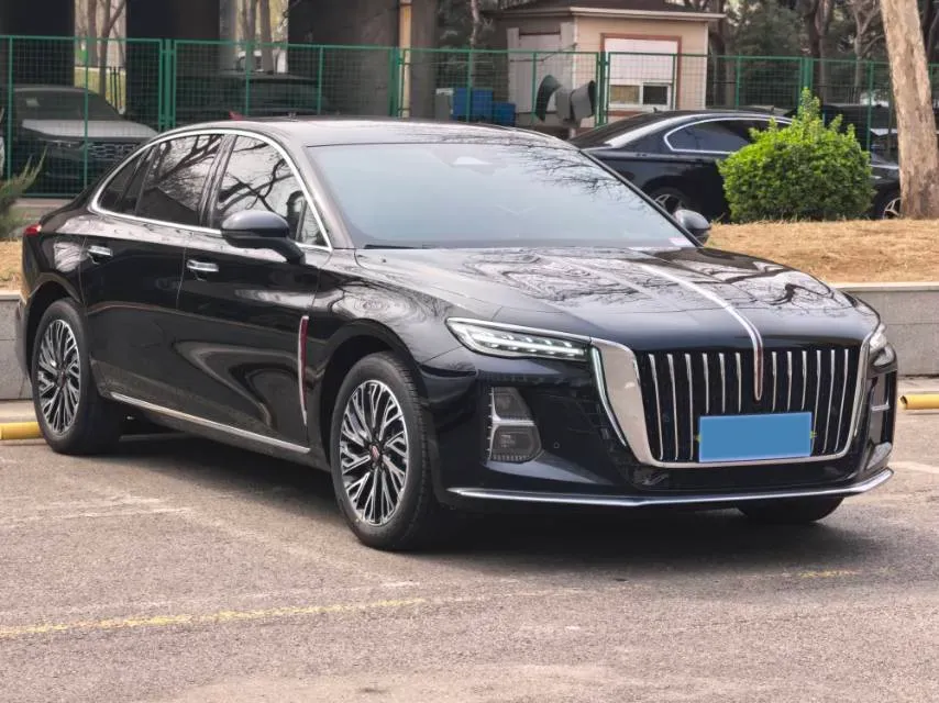 2024 HongQi H5 2.0T 224HP L4 8AT,autocango,china used car exporter,china ev exporter,chinese used car exporter,chinese used ev exporter