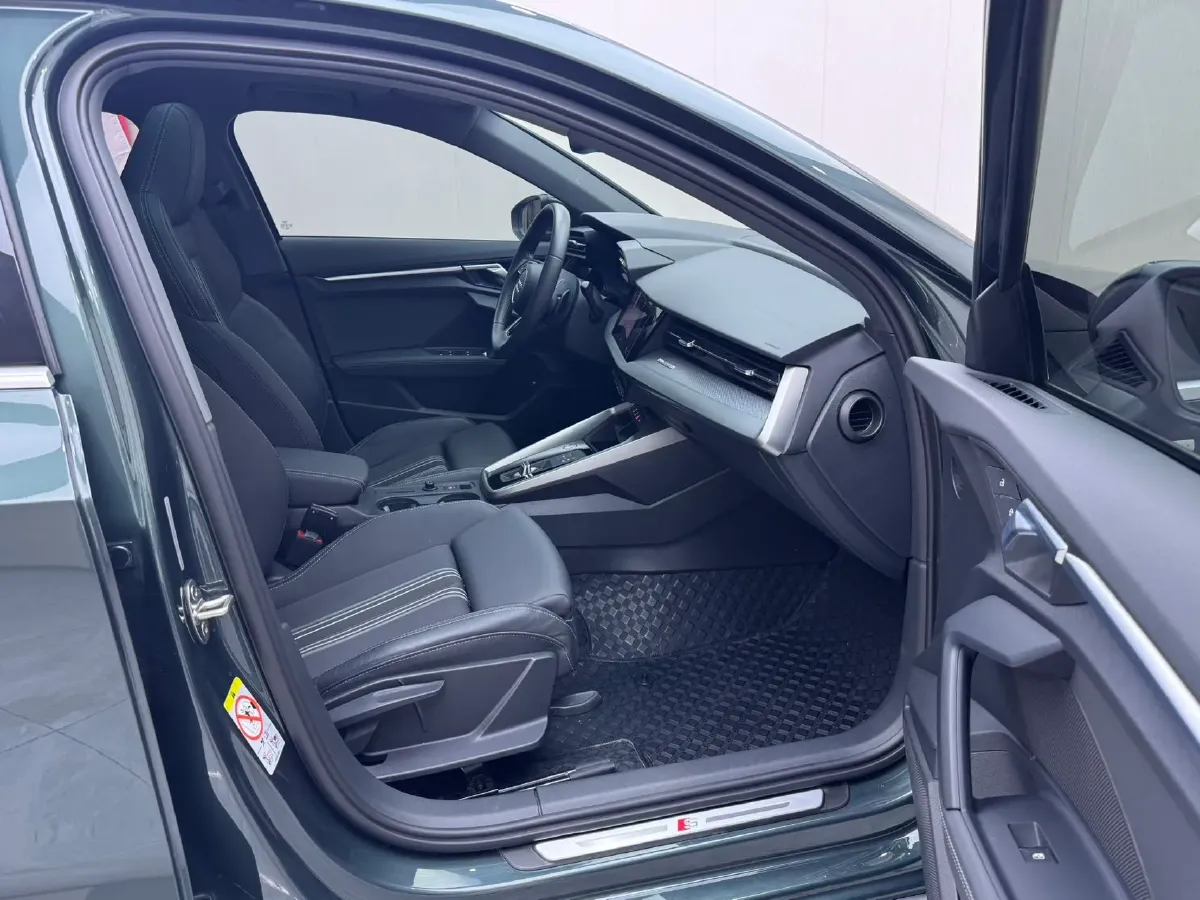 2021 Audi A3 1.4T 150HP L4 7DCT,autocango,china used car exporter,china ev exporter,chinese used car exporter,chinese used ev exporter