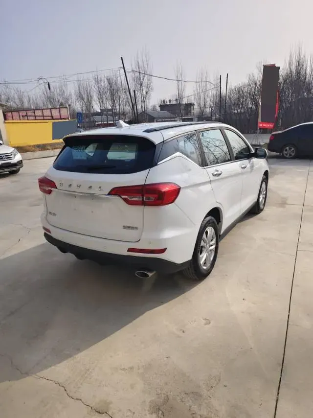 2019 Haval M6 1.5T 150HP L4 7DCT,autocango,china used car exporter,china ev exporter,chinese used car exporter,chinese used ev exporter