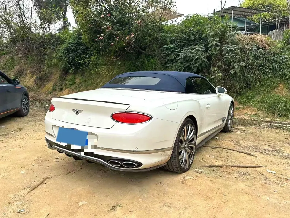 2020 Bentley Continental 4.0T 549HP V8 8DCT,autocango,china used car exporter,china ev exporter,chinese used car exporter,chinese used ev exporter