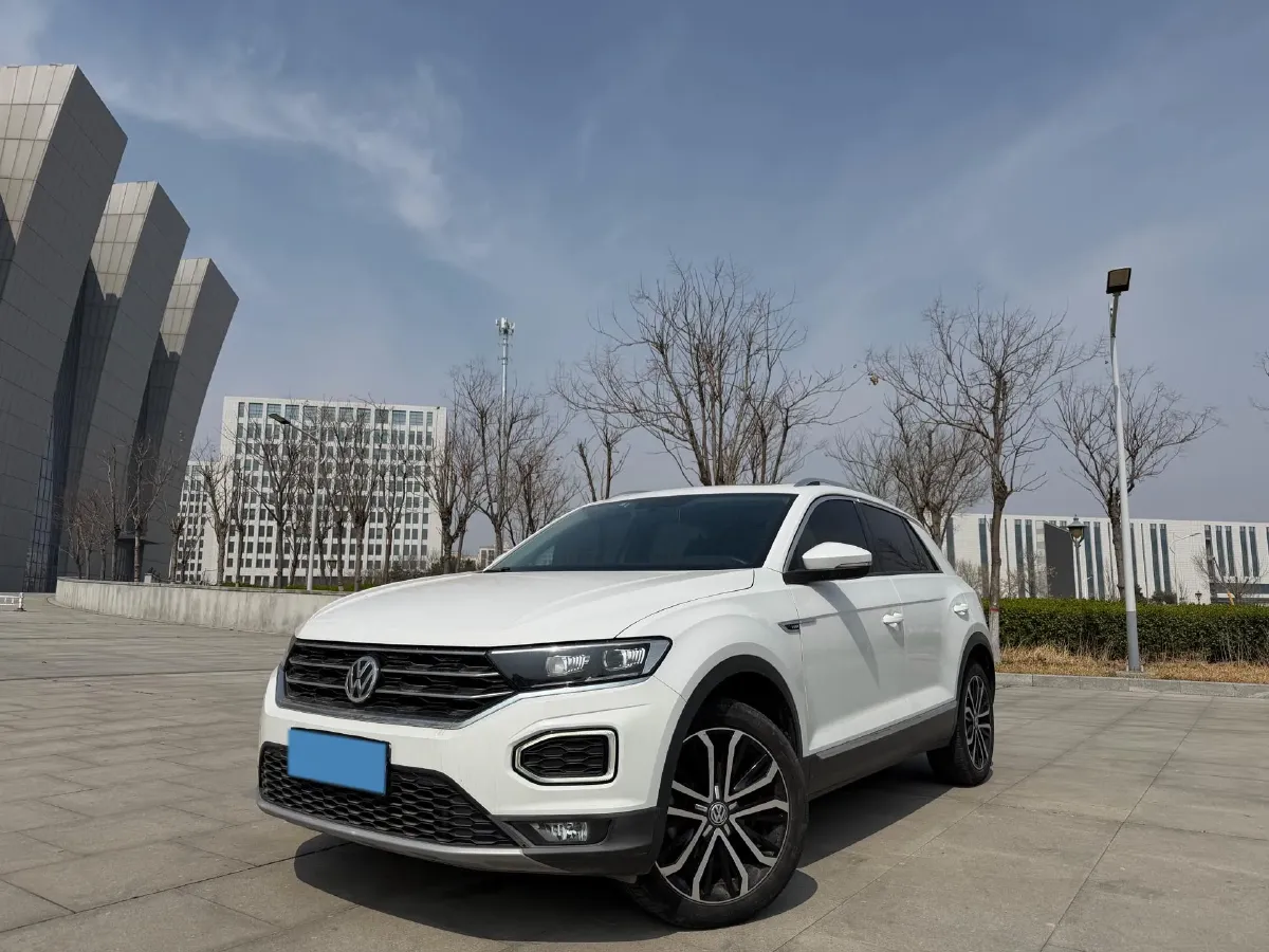 2019 Volkswagen T-Roc 1.4T 150HP L4 7DCT,autocango,china used car exporter,china ev exporter,chinese used car exporter,chinese used ev exporter