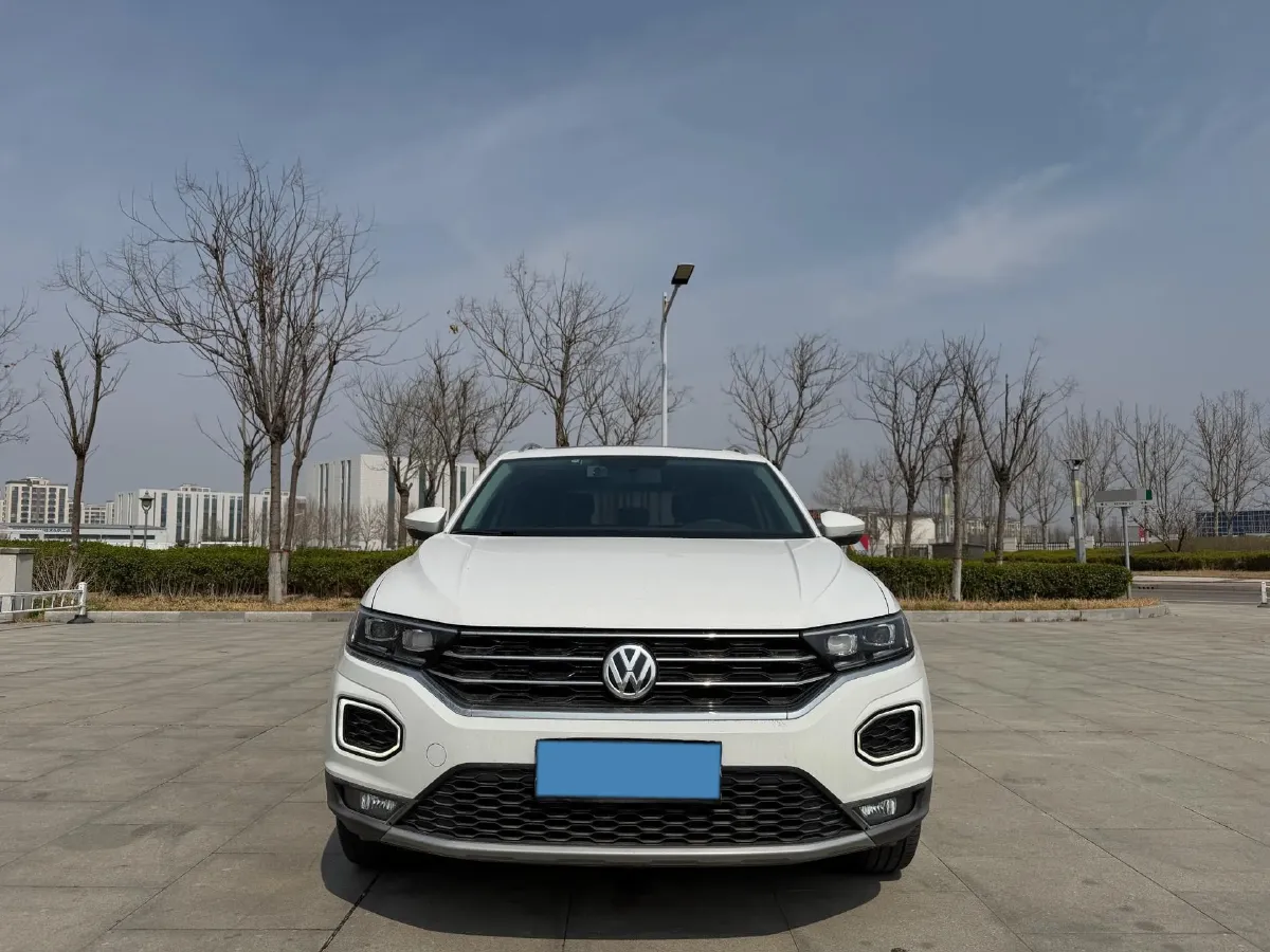 2019 Volkswagen T-Roc 1.4T 150HP L4 7DCT,autocango,china used car exporter,china ev exporter,chinese used car exporter,chinese used ev exporter