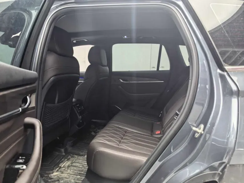 2025 Geely Monjaro 2.0T 238HP L4 8AT,autocango,china used car exporter,china ev exporter,chinese used car exporter,chinese used ev exporter