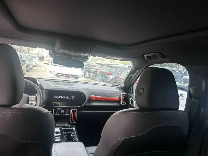 2022 Haval H6S 2.0T 211HP L4 7DCT,autocango,china used car exporter,china ev exporter,chinese used car exporter,chinese used ev exporter