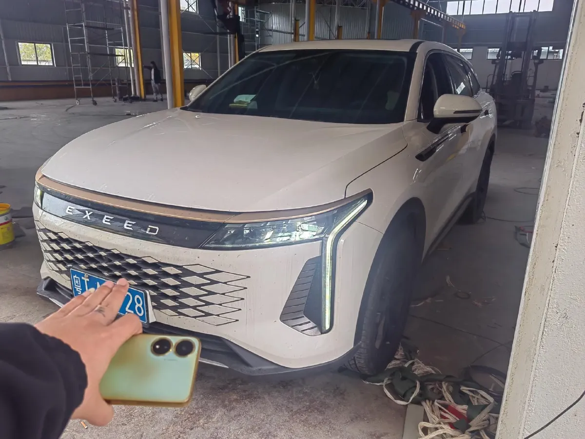 2024 Exceed TXL 2.0T 261HP L4 8AT,autocango,china used car exporter,china ev exporter,chinese used car exporter,chinese used ev exporter