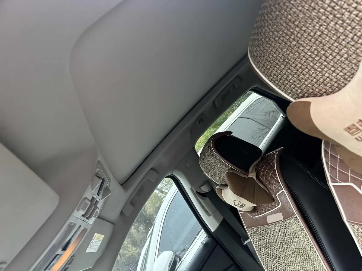 2015 Cadillac SRX 3.0L 271HP V6 6AT,autocango,china used car exporter,china ev exporter,chinese used car exporter,chinese used ev exporter