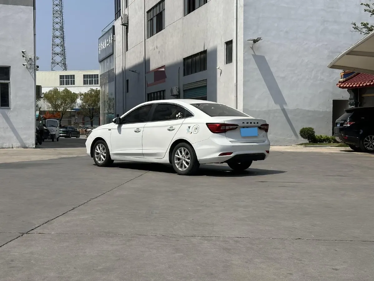 2020 Roewe i5 1.5L 120HP L4 CVT,autocango,china used car exporter,china ev exporter,chinese used car exporter,chinese used ev exporter