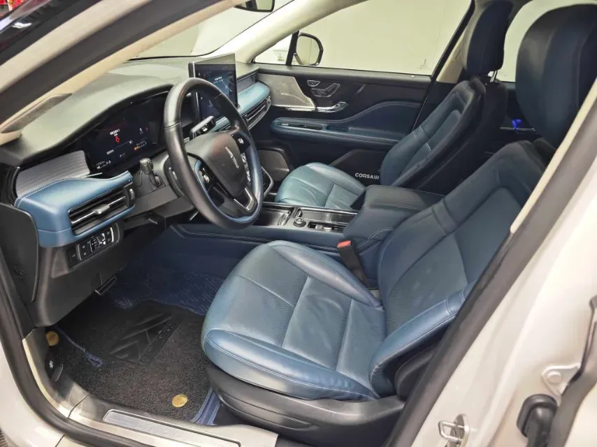 2022 Lincoln Corsair 2.0T 245HP L4 8AT,autocango,china used car exporter,china ev exporter,chinese used car exporter,chinese used ev exporter