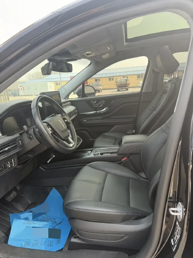 2022 Lincoln Corsair 2.0T 245HP L4 8AT,autocango,china used car exporter,china ev exporter,chinese used car exporter,chinese used ev exporter